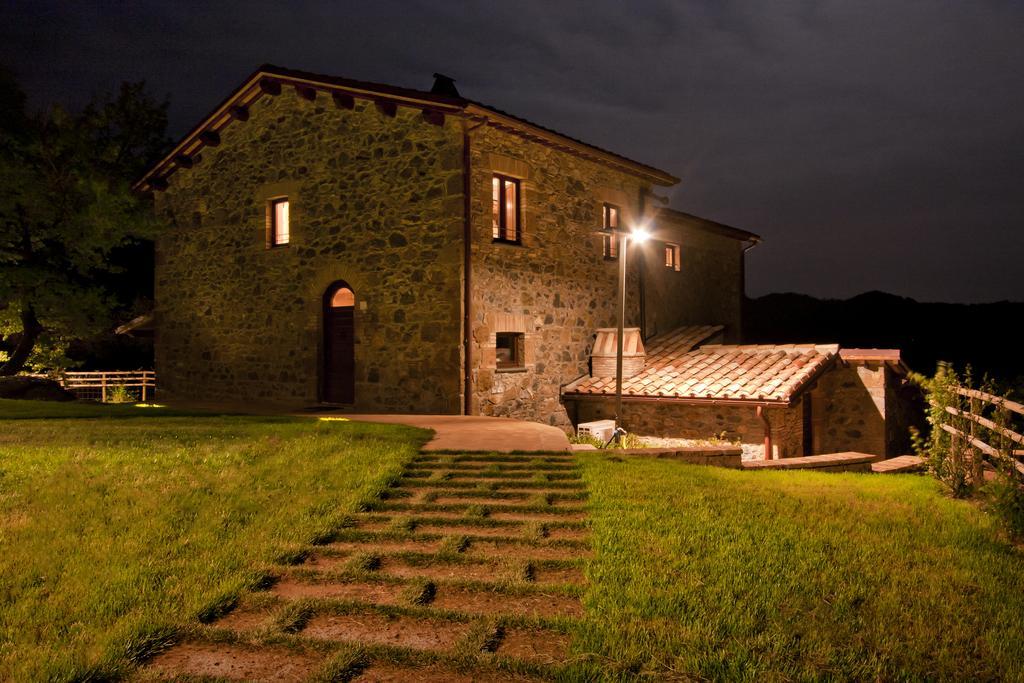 Agriresort Le Porcine Bolsena Bagian luar foto